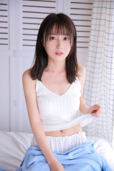 艳阳门无删照片1400还有视频